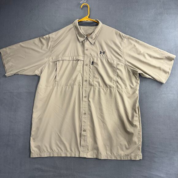 Under Armour Shirt XL Tan Khaki Lightweight Vented Button‎ Up Short Sleeve Mens* - Picture 1 of 7